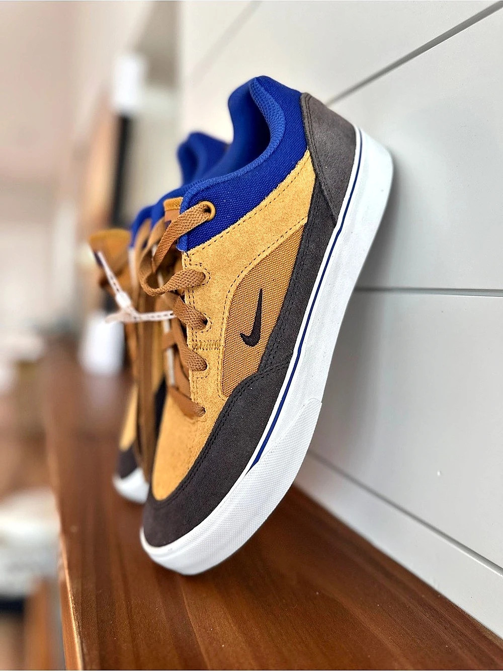 Nike SB Alleyoop Club Gold Navy Brown & Blue Sneakers US 7Y